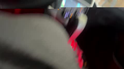 SirCumzalottt online show from January 2025 03:25:01 PM