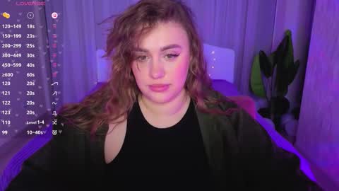 Lilya online show from November 2025 09:35:02 PM