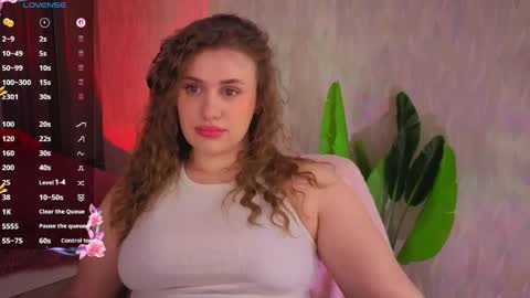 Lilya online show from April 2026 08:03:01 PM