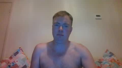 Snapshot of gogo12104 chatting on November 2025 06:31:01 PM jme online show from November 2025 06:31:01 PM