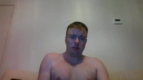 Snapshot of gogo12104 chatting on January 2026 04:54:02 PM jme online show from January 2026 04:54:02 PM