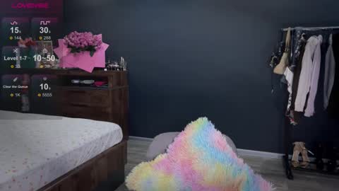 Lissandra online show from October 2025 04:38:02 PM