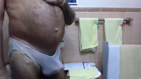 Snapshot of gojo885 chatting on October 2025 05:39:02 AM gojo885 online show from October 2025 05:39:02 AM