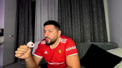 gold_alpha_boy online show from September 2025 08:13:02 PM