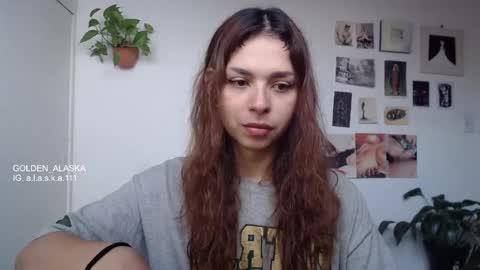Snapshot of golden_alaska chatting on September 2025 01:23:01 PM Alaska online show from September 2025 01:23:01 PM