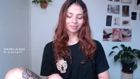 Snapshot of golden_alaska chatting on September 2025 12:10:02 PM Alaska online show from September 2025 12:10:02 PM