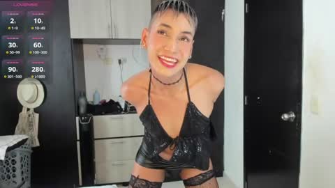 goldenangels1 online show from July 2026 05:53:01 PM