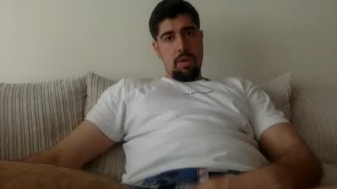 Snapshot of goldenglove35 chatting on May 2026 09:27:01 AM Golden-Glove online show from May 2026 09:27:01 AM