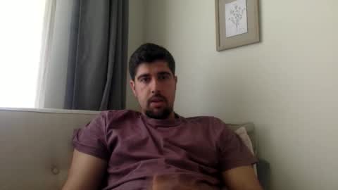 Snapshot of goldenglove35 chatting on May 2026 09:06:01 AM Golden-Glove online show from May 2026 09:06:01 AM