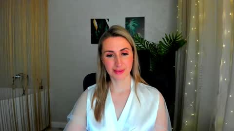 Olivia online show from February 2025 10:50:02 PM