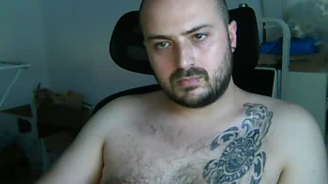 Snapshot of goldenspainboy chatting on July 2026 04:46:01 PM goldenspainboy online show from July 2026 04:46:01 PM