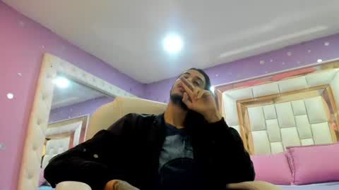 goldentemptation_ online show from June 2026 08:39:02 PM