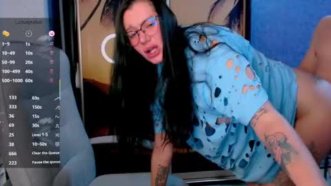 Polina online show from November 2025 06:43:01 PM