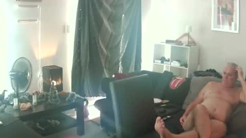 goldyguy011 online show from December 2025 11:11:01 PM