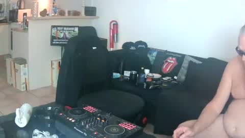 goldyguy011 online show from July 2026 07:05:01 PM