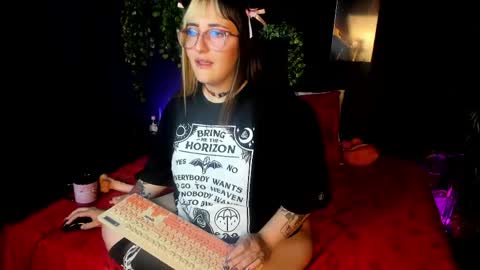 Snapshot of gomory_kitty chatting on April 2026 05:04:02 PM gomory_kitty online show from April 2026 05:04:02 PM