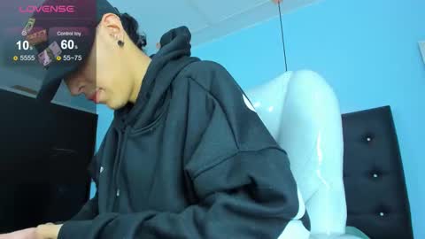 Snapshot of good_sheep chatting on January 2026 01:32:01 AM good_sheep online show from January 2026 01:32:01 AM