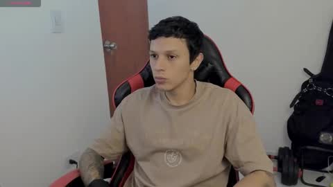 goodboy69i online show from October 2025 12:25:02 PM