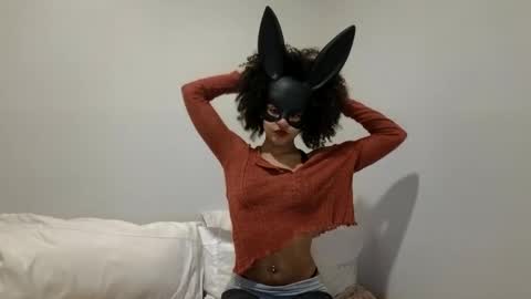 Snapshot of goodgirlmae chatting on March 2026 03:56:02 AM maeeo online show from March 2026 03:56:02 AM