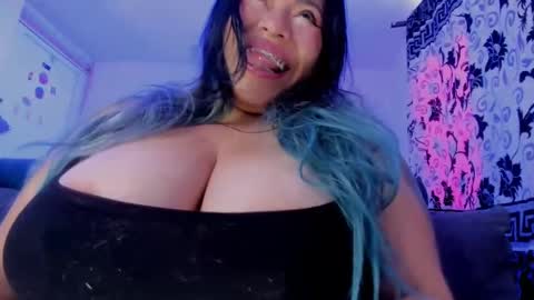 brenda online show from November 2025 08:53:02 PM