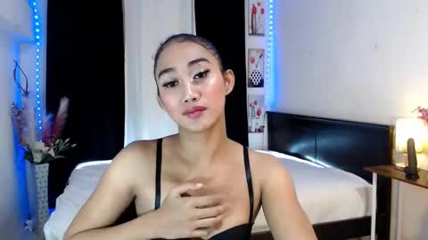Snapshot of gorgeous_nicole chatting on February 2025 10:37:01 PM gorgeous_nicole online show from February 2025 10:37:01 PM