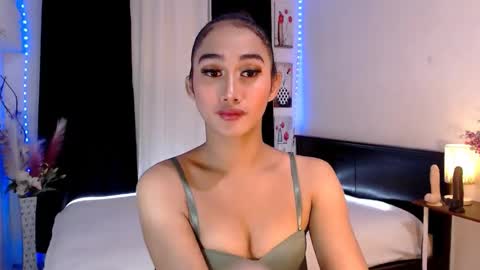 Snapshot of gorgeous_nicole chatting on February 2025 01:03:02 AM gorgeous_nicole online show from February 2025 01:03:02 AM