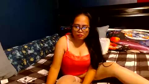 gorgeouslyn09 online show from September 2025 09:49:01 PM