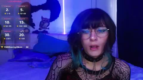 goth_minerva online show from September 2025 01:56:02 PM
