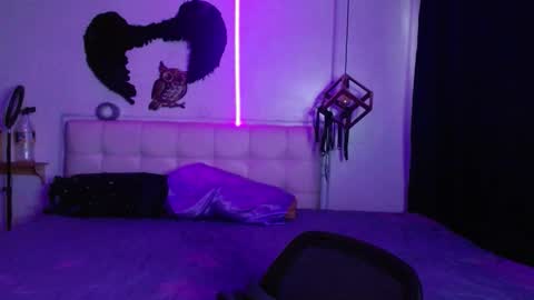 goth_minerva online show from September 2025 01:46:02 PM