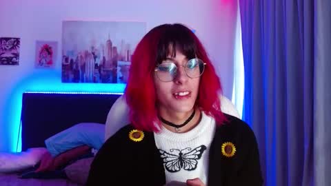 goth_minerva online show from November 2025 01:24:02 PM