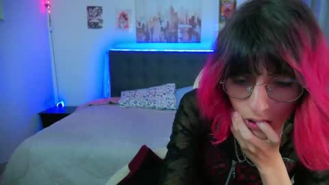 goth_minerva online show from February 2026 01:28:01 PM