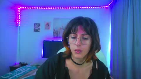 Snapshot of goth_minerva chatting on July 2026 02:10:01 PM goth_minerva online show from July 2026 02:10:01 PM