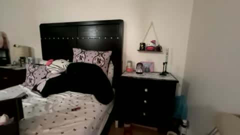 Snapshot of gothbaby305 chatting on July 2026 11:51:01 PM gothbaby305 online show from July 2026 11:51:01 PM