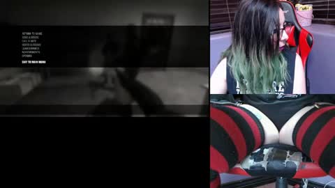 gothic_cutie online show from April 2026 08:04:01 PM