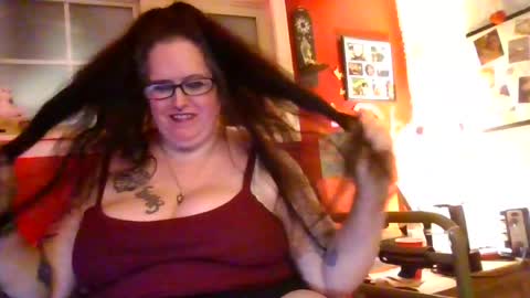 Snapshot of gothickmaiden chatting on June 2026 02:06:01 AM GothickMaiden online show from June 2026 02:06:01 AM