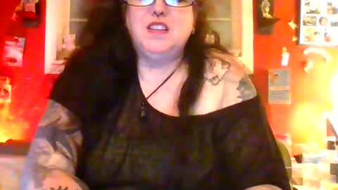 Snapshot of gothickmaiden chatting on July 2026 04:19:01 AM GothickMaiden online show from July 2026 04:19:01 AM