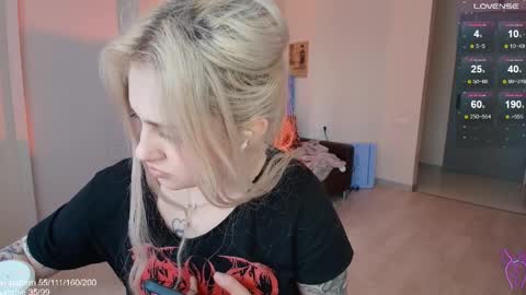 traumfrau Kira angel face devil eyes I SELL A LOT VIDEO IN GALLERY online show from April 2026 02:00:02 PM