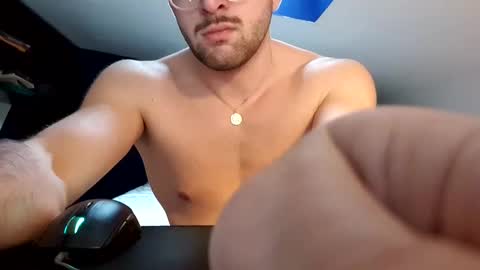 Snapshot of goura2000 chatting on March 2025 05:17:02 PM goura2000 online show from March 2025 05:17:02 PM