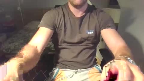 Snapshot of goura2000 chatting on October 2025 10:11:01 PM goura2000 online show from October 2025 10:11:01 PM