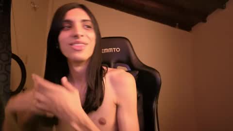 angelito tu novio online show from April 2026 03:33:02 AM