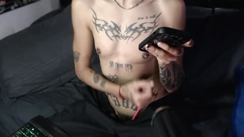 Snapshot of gowtherrrr_ chatting on March 2026 03:01:01 PM Manolo modelo independiente online show from March 2026 03:01:01 PM