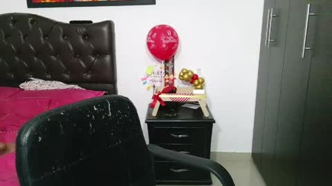 Snapshot of grace_mature_milf chatting on June 2026 11:56:02 AM grace_mature_milf online show from June 2026 11:56:02 AM