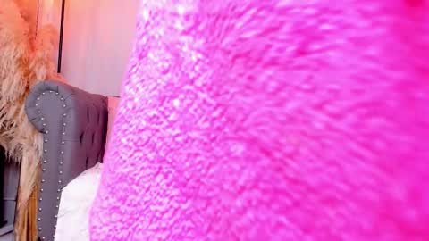 Grace online show from October 2025 11:33:02 AM