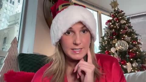 Snapshot of graciemae_baexx chatting on December 2024 06:28:01 PM Gracie Mae online show from December 2024 06:28:01 PM