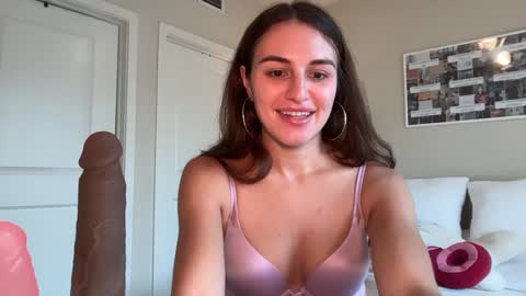 Snapshot of graciesmith27 chatting on September 2025 10:20:02 PM Gracie Smith online show from September 2025 10:20:02 PM