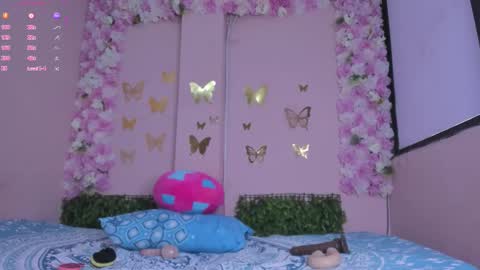 Mi Name is violeta  online show from February 2026 12:23:01 PM