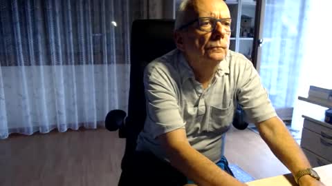 Snapshot of grandpach chatting on July 2026 11:01:02 AM grandpach online show from July 2026 11:01:02 AM