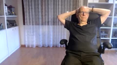 Snapshot of grandpach chatting on July 2026 06:49:01 AM grandpach online show from July 2026 06:49:01 AM