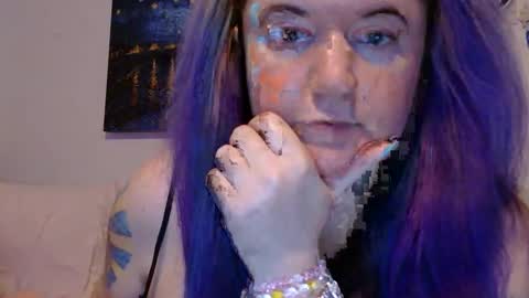 Snapshot of grateful42day chatting on April 2026 05:12:02 AM grateful42day online show from April 2026 05:12:02 AM