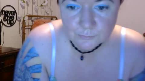 Snapshot of grateful42day chatting on April 2026 05:12:02 AM grateful42day online show from April 2026 05:12:02 AM